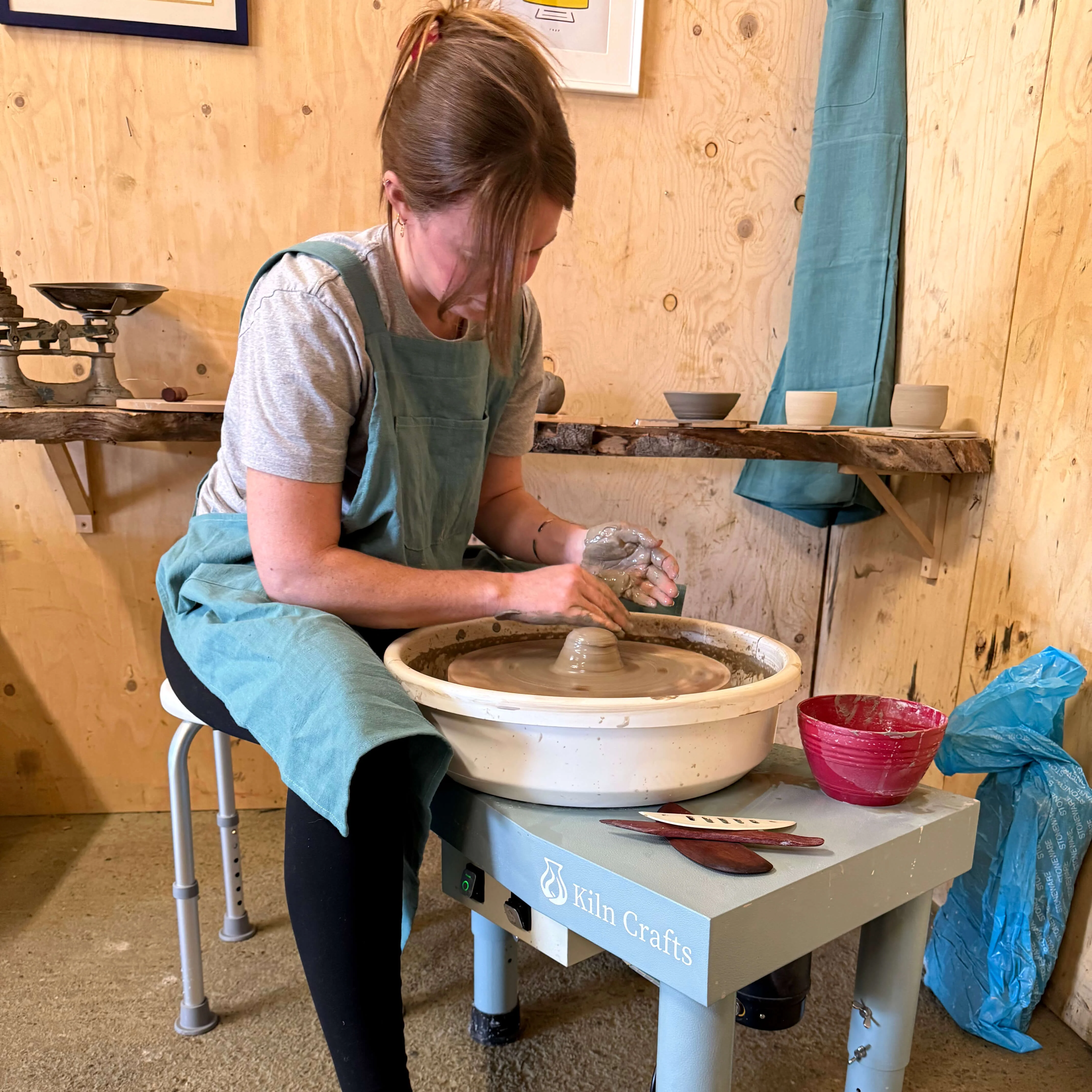 Kiln Crafts Daisy Pottery Wheel Package - Image 10