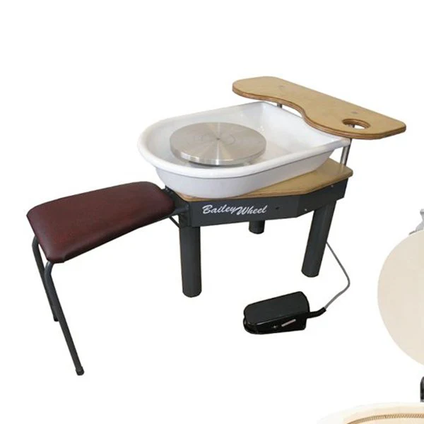 Nabertherm Top 45 Kiln and Gladstone Bailey Pottery Wheel - Image 3